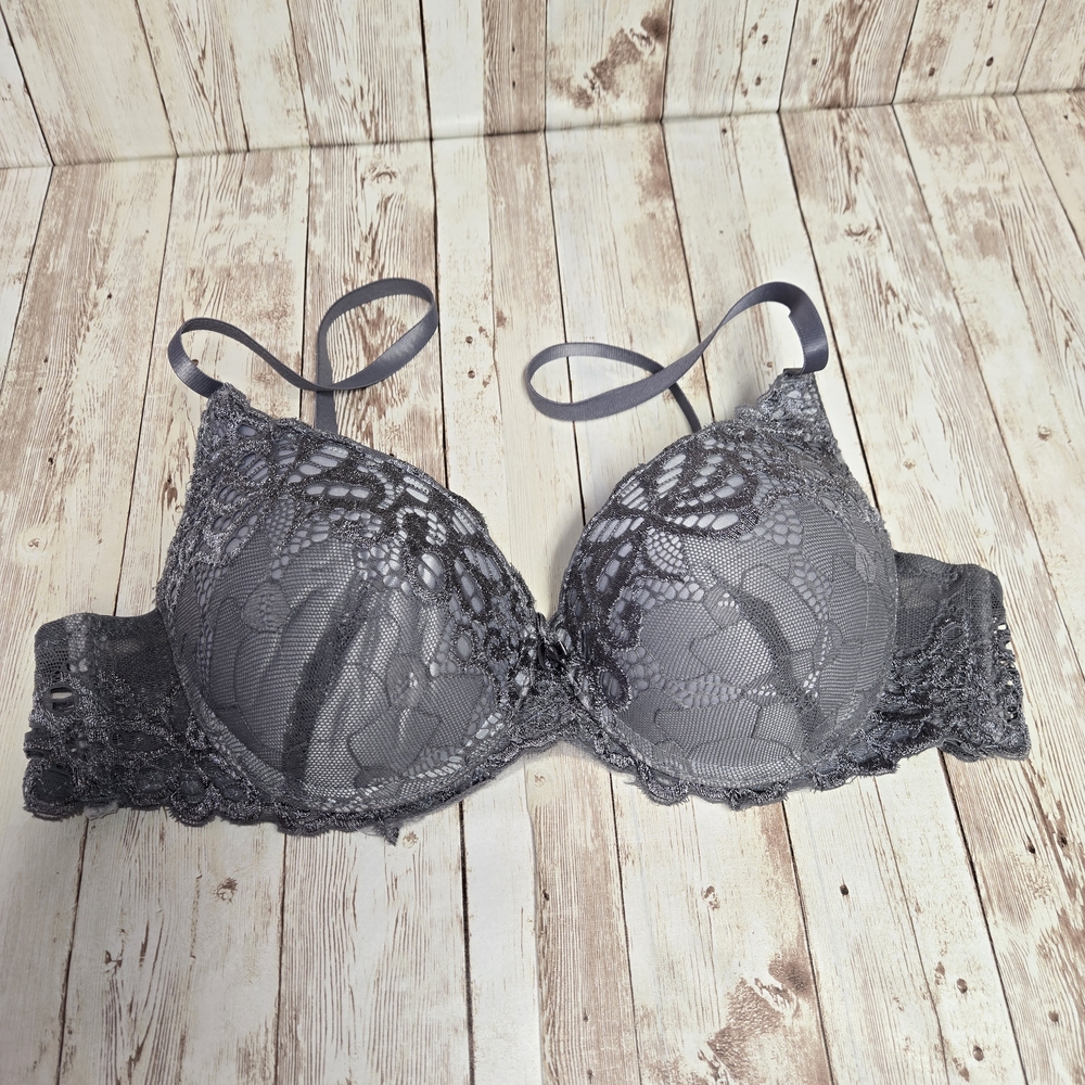Marilyn Monroe Gray Lace Bra 34B Underwire Padded Sheer Floral - Picture 1 of 9